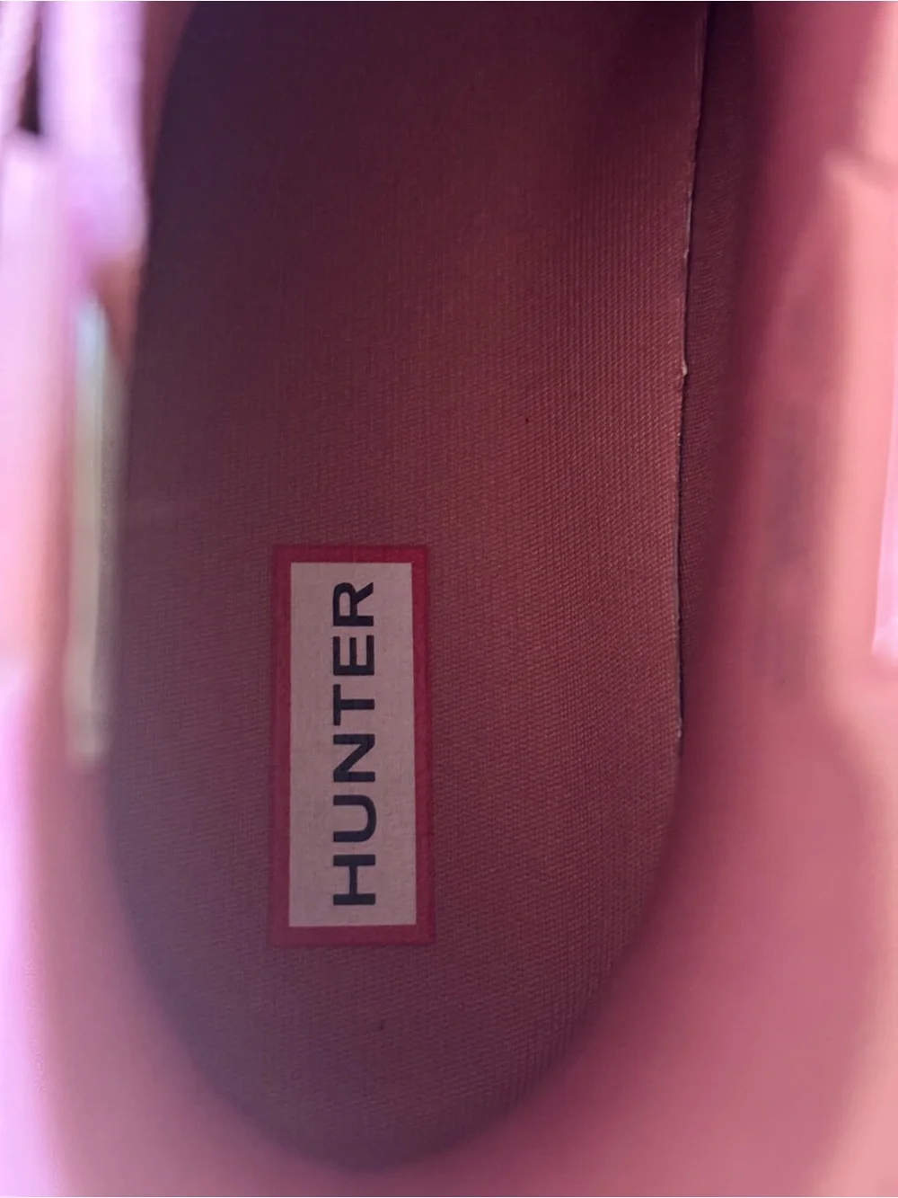 NWOT Hunter Women's PLAY pink  Chelsea low top rain boots size 9